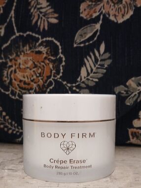 Body Firm Crêpe Erase Body Repair Treatment - White
